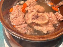 玉米龙骨汤-呷湘厨·鱼汤捞饭·剁椒鱼头·辣椒炒肉(国家会展中心店)
