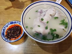 -易老妈蹄花.创于1935(总店)