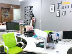 -ME Marvel English 麦迩威英语(万象城校区)