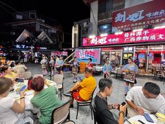-刘姐啤酒鱼民族演艺餐厅(西街总店)