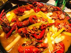 -沪小胖小龙虾(淮海中路旗舰店)