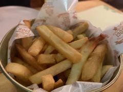-皇冠自酿啤酒坊(中国红街5号楼店)