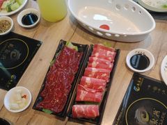 -龙聚德北京烤鸭(沙坪坝华宇A馆店)