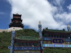 -定都峰
