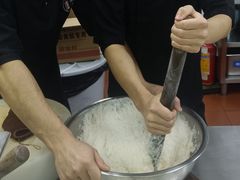 -周渝食惦·酸菜鱼精致川菜(横岗店)