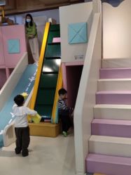 -多多淘儿童体验中心(重庆来福士店)