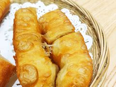 油条-弄堂咪道-饭香·面香·馄饨香(汇锦广场店)