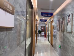 -上海仁爱医院口腔科 · 种植