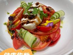 -théATRE茶聚场·餐厅(环球金融中心店)