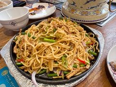 -蒙亨·阿木图赛(乌兰察布天恒广场店)