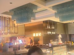 -东方红海鲜百汇(国际大厦店)