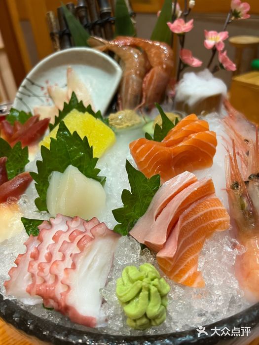 鲁山人日本料理·放题·套餐(松卫北路店)鲁山人刺身拼盘图片