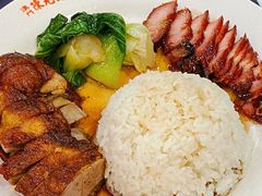 黑椒烧鸭拼叉烧拼盘饭-澳门陈光记烧味饭店(南京德基广场店)