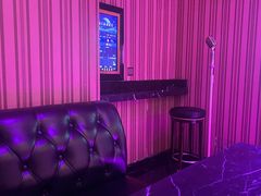 -皇马纯KTV·量贩·聚会(民治店)