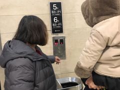 -银泰百货(北京大红门店)