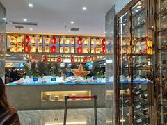 -锤头鲨毛肚海鲜烤肉自助餐厅(国购广场店)