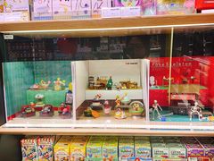 -泡泡玛特POPMART(杭州乐堤港店)