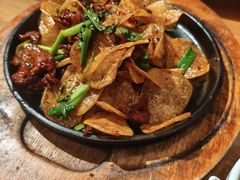 -长寿参鸡汤(朝韩风情街店)