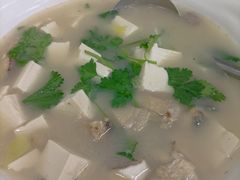 鱼骨豆腐元西汤-南沙辉记烧鸡·荔枝木炭火吊烧(旧镇店)
