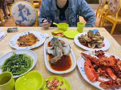 -小海豚•老字号海鲜餐厅(天涯店)