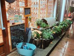 -猫的天空之城概念书店(杭州南宋御街店)