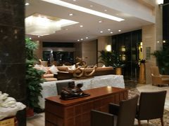 大堂-南通绿洲国际假日酒店全日餐厅