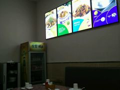 -鲁班小馆(政四街店)
