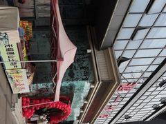 -鸿一饭店(隐秀路店)