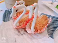-景月阁空中食府(希尔顿酒店)