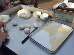 烤烧饼-老西关黄老太牛肉烧饼