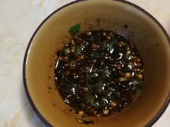 -黄利砖万峰林布依特色酸笋牛肉馆