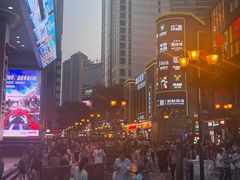 -八一路好吃街(雨田商务大厦店)