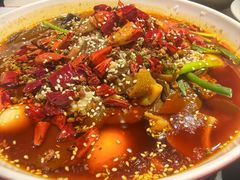 -辣尚瘾·烤鱼·新川菜(交大直营店)