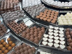 -Laderach 莱德拉(上海环贸iapm店)