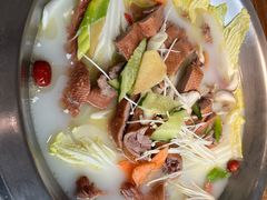 -佬土鹅肠火锅(解放路店)