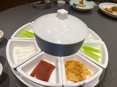 -羲和雅苑•北京烤鸭(国贸商城店)
