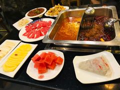 -百年川椒重庆老火锅(光谷店)
