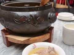 -蔼若春.传承三十年云南菜(金碧公园店)