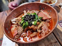 -成都你六姐·牛肉冒菜(城市集市合生汇店)