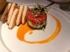 牛肉塔塔配牛油果黑橄榄酱-Solo(衡山路店)