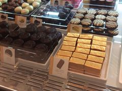 iphone_upload_pic-GODIVA(万象城店)