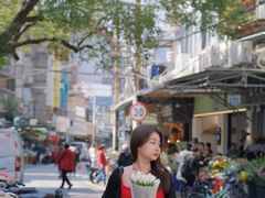 -溪岸路花鸟市场