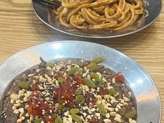 -白翔甜食店