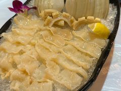 -鲜入围煮花胶鸡海鲜火锅
