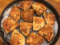 料理烤特色火烧-老东镇啤酒屋海鲜加工·蒸汽海鲜·海鲜烧烤(台东店)