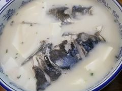 -浔味·山屿湖·正宗淳牌全鱼宴老字号