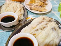 牛肉肠粉-石岐乳鸽村(桥观坊南四巷店)