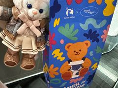 -瑞幸咖啡(上海财经大学地铁站1号口店)