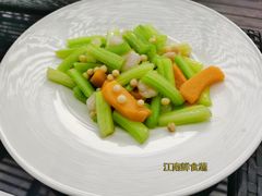 -荷风细雨·中国茶宴(碧云店)