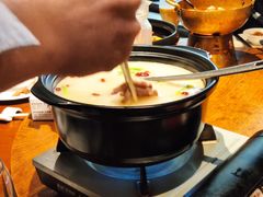 羊肉汤锅-时光乌托邦空中花园餐厅川味·融合菜(幸福广场店)